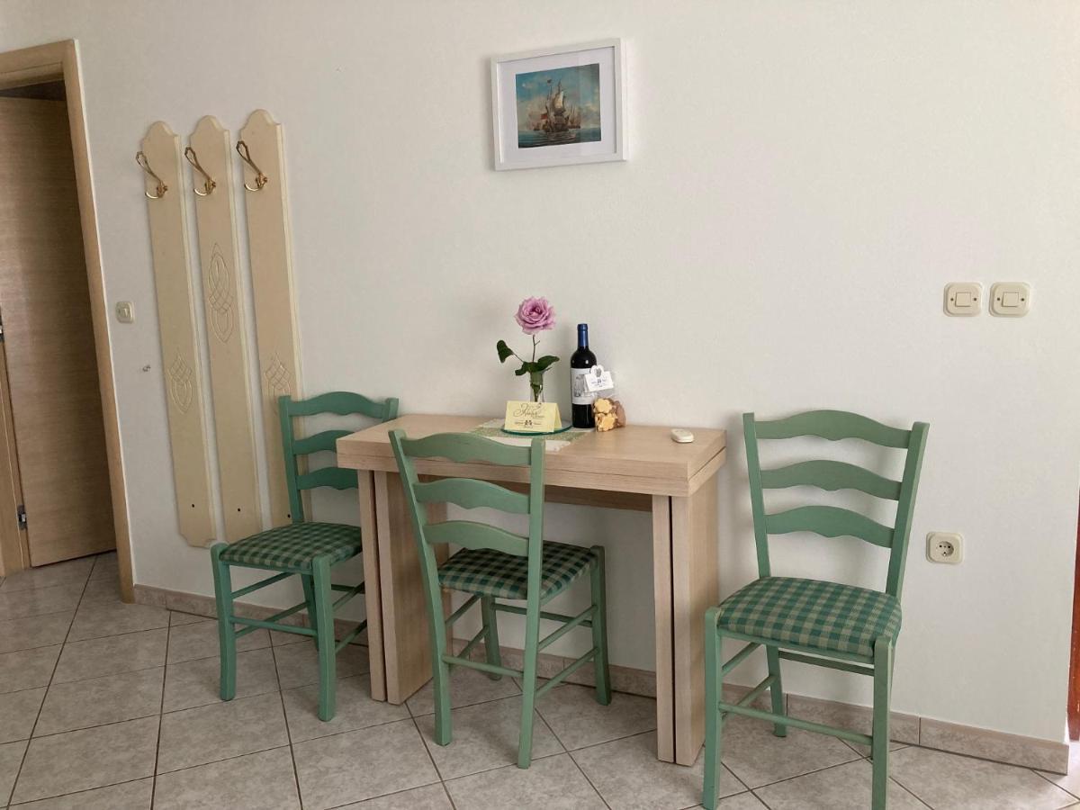 Funtana Apartments Budinjas Экстерьер фото