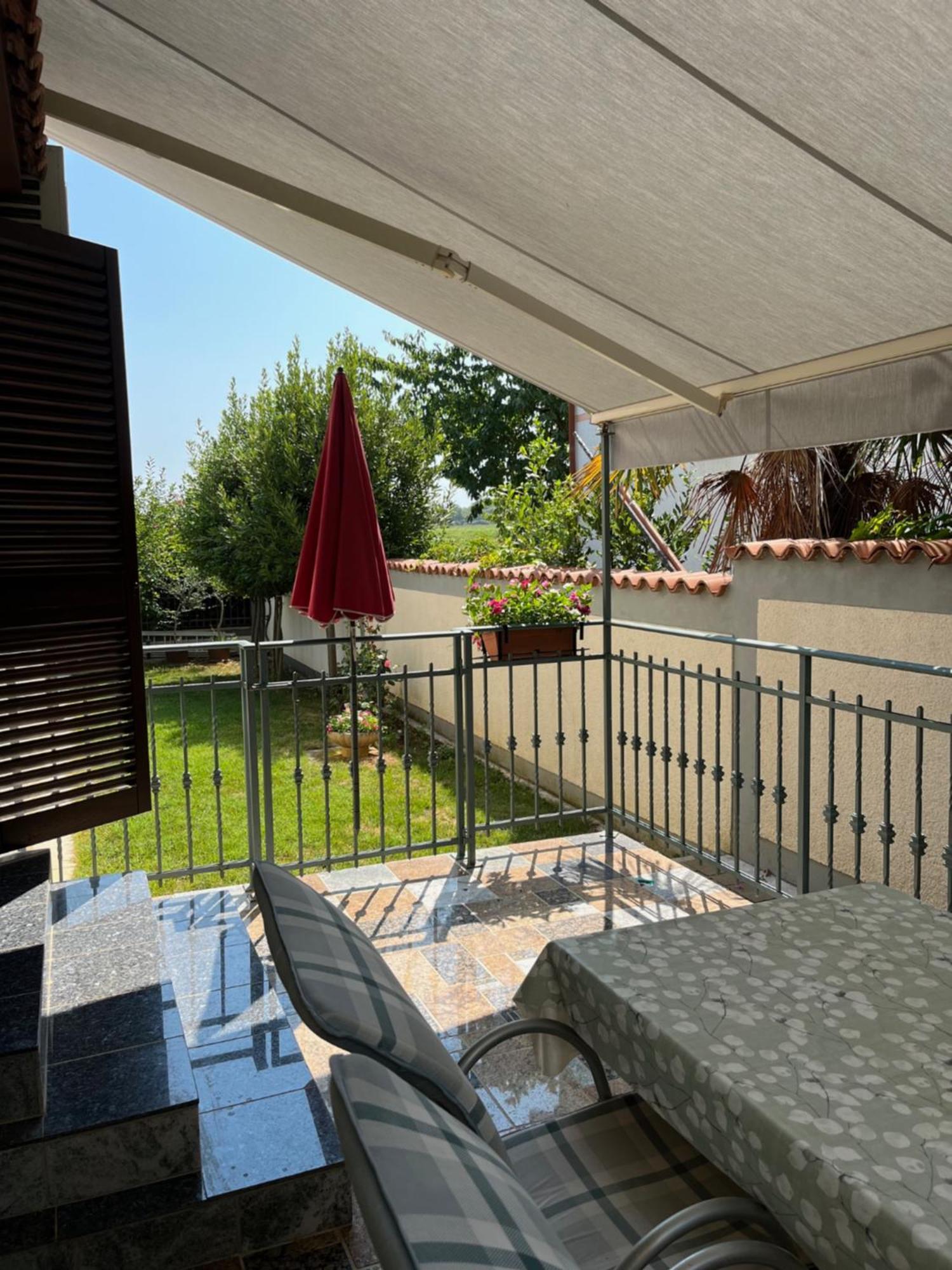 Funtana Apartments Budinjas Экстерьер фото