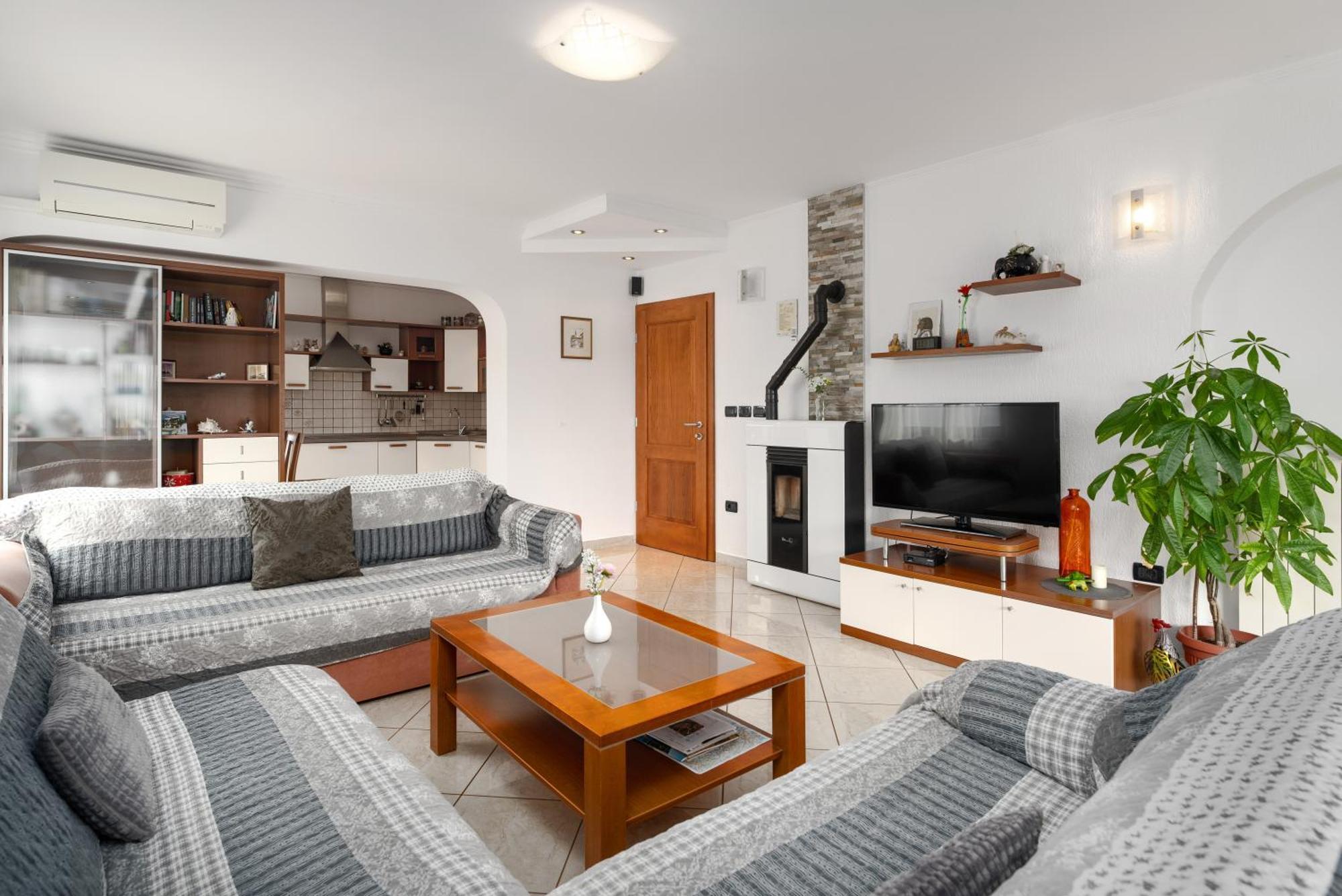 Funtana Apartments Budinjas Экстерьер фото