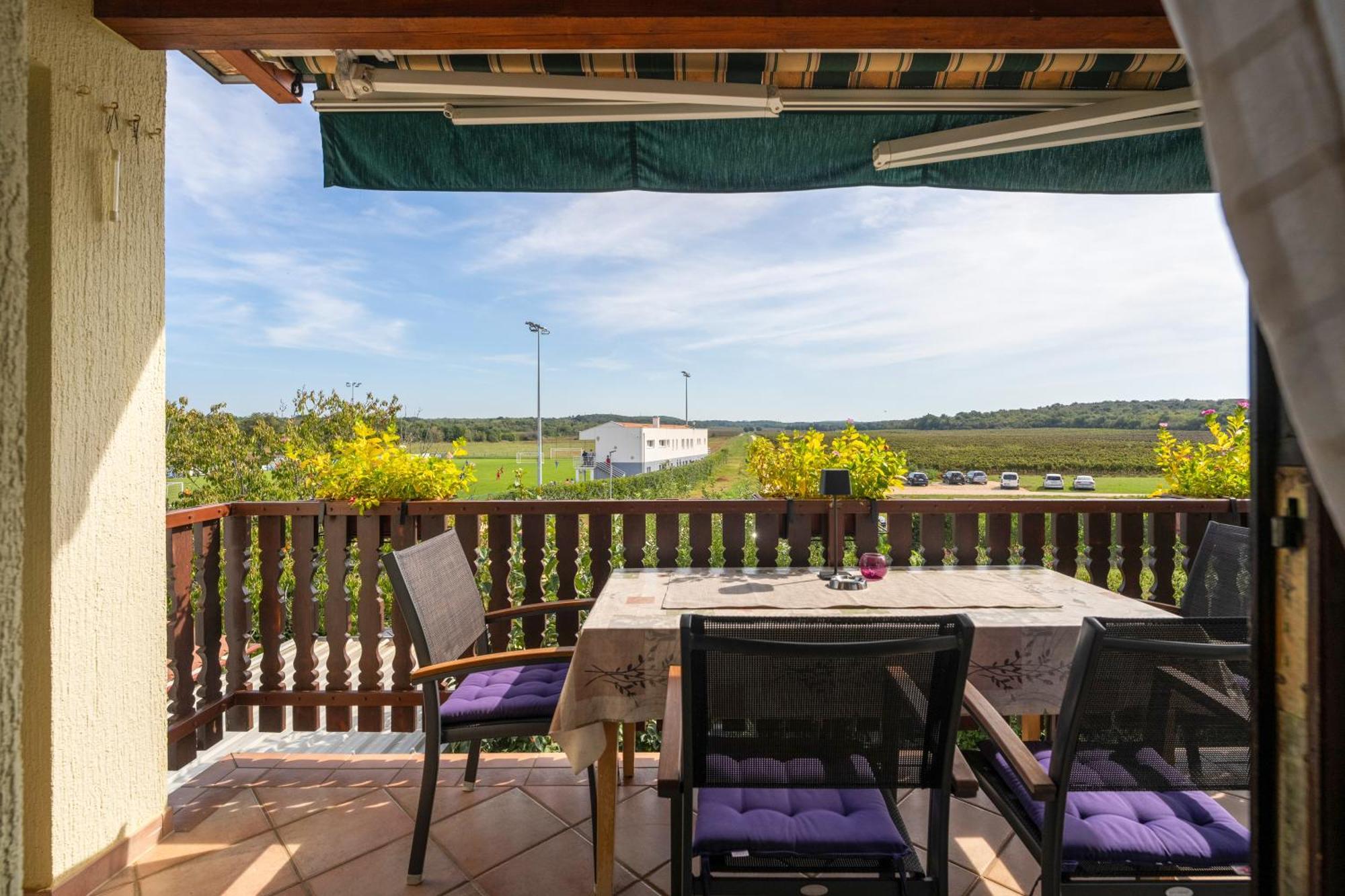 Funtana Apartments Budinjas Экстерьер фото