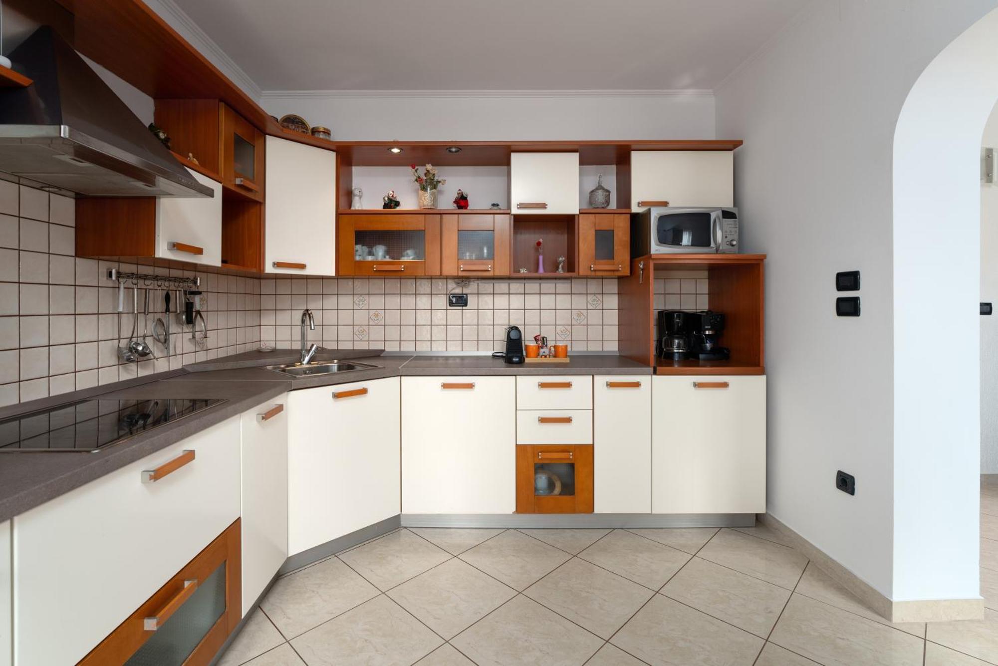 Funtana Apartments Budinjas Экстерьер фото